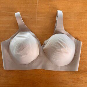 Evelyn Bobbie The Starlette Plunge Bra Adjustable straps Sand Size Large